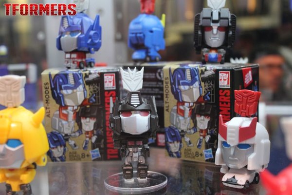 SDCC 2016   Generations Platinum Series And Titans Return Preview Night Display 067 (67 of 157)